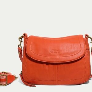 American Leather Co. Marino Crossbody Bag (orange) w/2 straps.